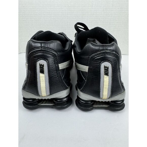 Size 8 - Nike Shox Conundrum SI Black Metallic Silver - Picture 6 of 9
